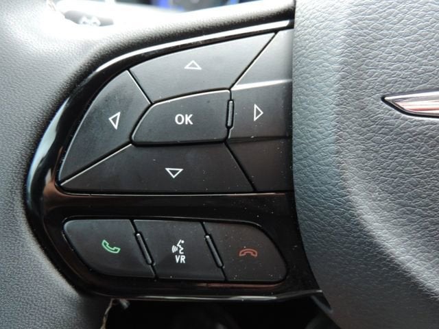 2024 Chrysler Pacifica Touring