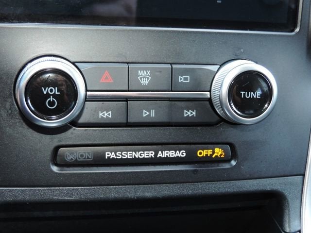 2024 Ford Edge SE