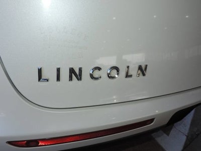 2018 Lincoln MKT Reserve