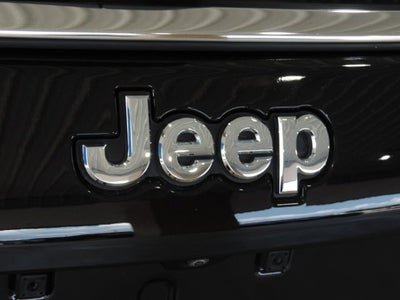 2023 Jeep Compass Latitude Lux FWD