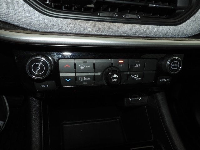 2023 Jeep Compass Latitude Lux FWD