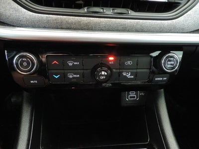 2023 Jeep Compass Latitude Lux FWD