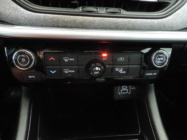 2023 Jeep Compass Latitude Lux FWD