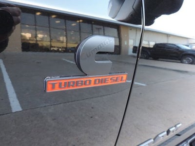 2025 RAM 3500 Laramie Crew Cab 4x4 8' Box