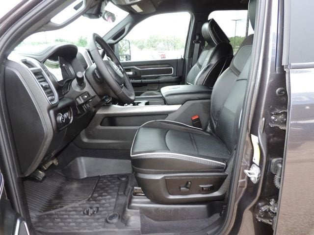 2026 RAM 3500 Laramie Mega Cab 4x4 6'4" Box