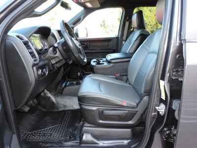 2022 RAM 2500 Tradesman Crew Cab 4x4 6'4" Box