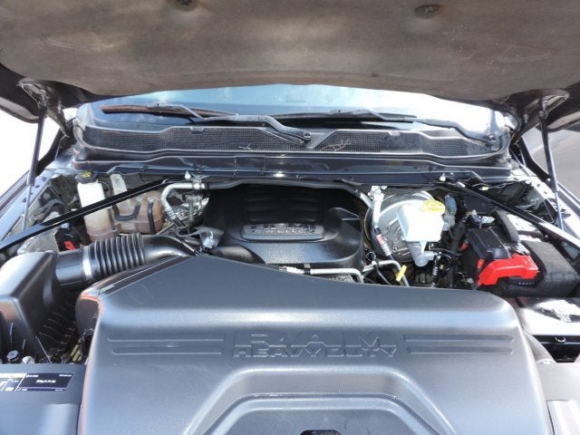 2022 RAM 2500 Tradesman Crew Cab 4x4 6'4" Box