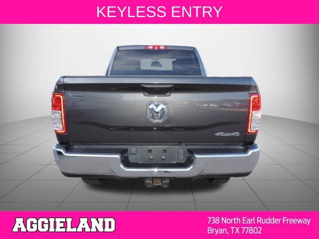 2022 RAM 2500 Tradesman Crew Cab 4x4 6'4" Box