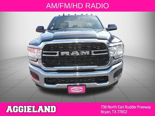 2022 RAM 2500 Tradesman Crew Cab 4x4 6'4" Box