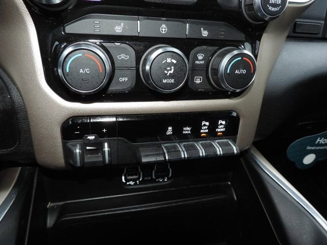 2022 RAM 2500 Laramie Crew Cab 4x4 6'4" Box