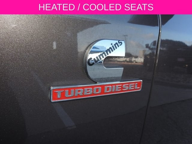 2019 RAM 2500 Laramie Crew Cab 4x4 6'4" Box