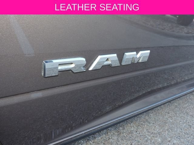 2019 RAM 2500 Laramie Crew Cab 4x4 6'4" Box