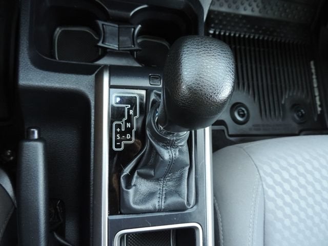 2020 Toyota Tacoma SR5 V6