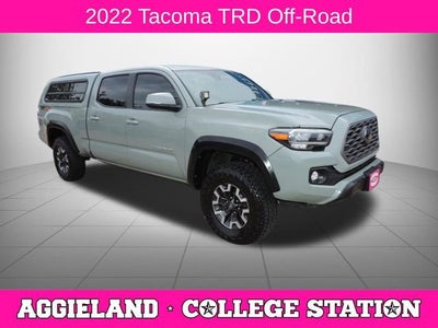 2022 Toyota Tacoma 4WD SR5