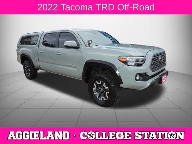 2022 Toyota Tacoma 4WD SR5