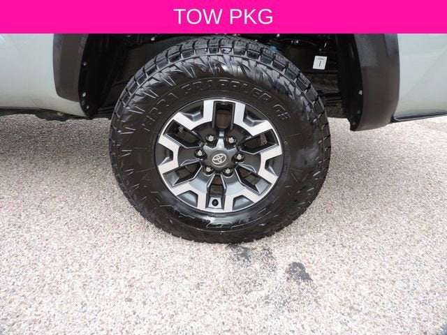 2022 Toyota Tacoma 4WD SR5