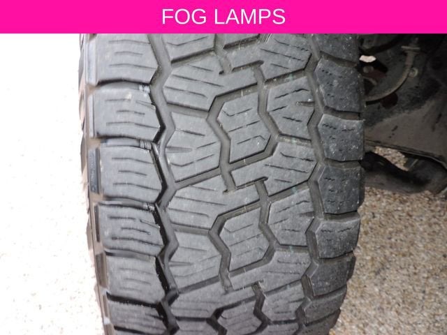 2022 Toyota Tacoma 4WD SR5