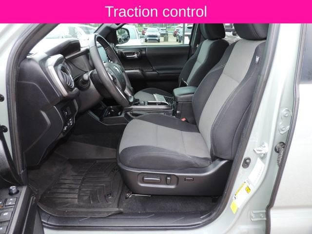 2022 Toyota Tacoma 4WD SR5