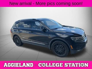 2018 Volkswagen Tiguan 2.0T SEL Premium
