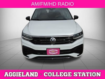 2024 Volkswagen Tiguan 2.0T SE R-Line Black