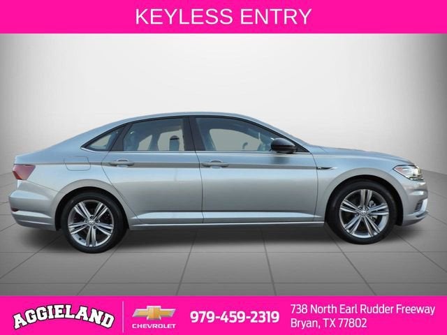 2021 Volkswagen Jetta 1.4T R-Line