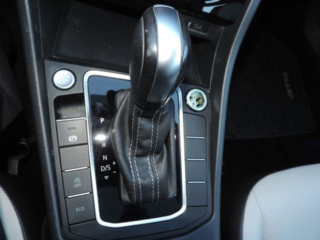 2021 Volkswagen Jetta 1.4T R-Line