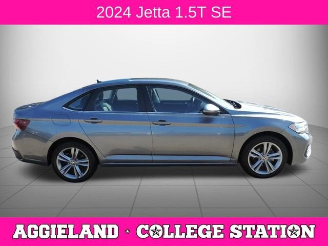 Used 2024 Volkswagen Jetta SE with VIN 3VWEM7BU5RM033117 for sale in Bryan, TX