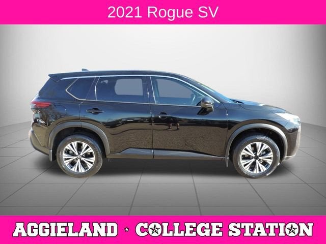 2021 Nissan Rogue SV FWD