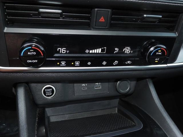 2023 Nissan Rogue SV FWD