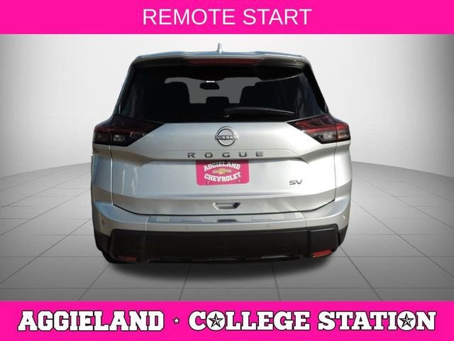 2024 Nissan Rogue SV FWD