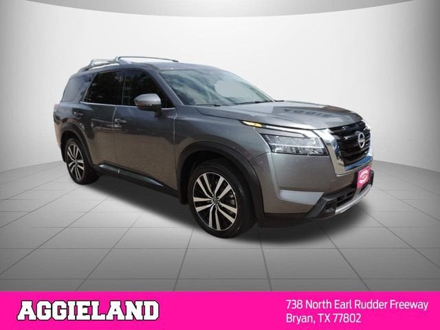 2024 Nissan Pathfinder Platinum FWD