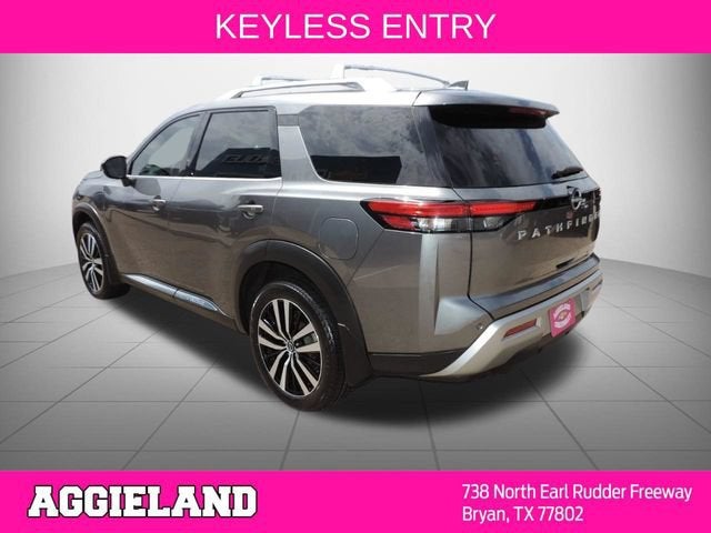 2024 Nissan Pathfinder Platinum FWD