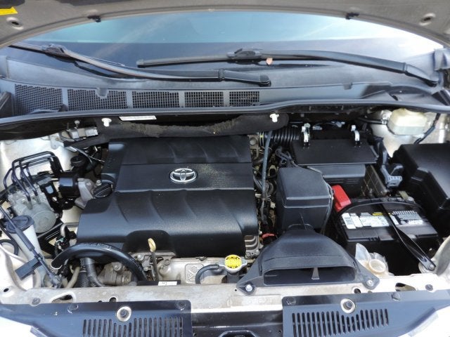 2016 Toyota Sienna XLE 8 Passenger