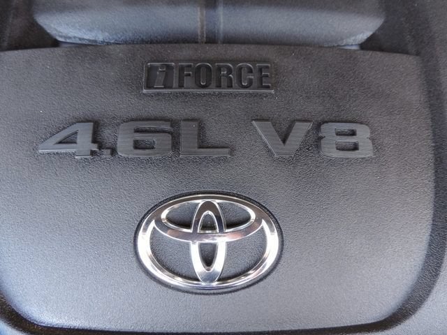 2017 Toyota Tundra SR5 4.6L V8