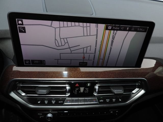 2024 BMW X4 xDrive30i