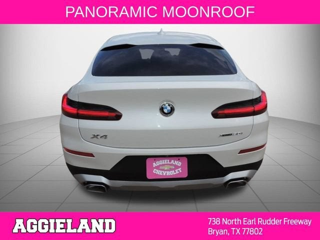 2024 BMW X4 xDrive30i