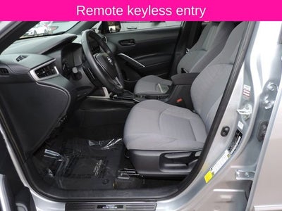 2024 Toyota Corolla Cross Hybrid SE