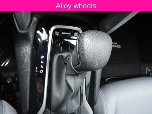 2024 Toyota Corolla Cross Hybrid SE