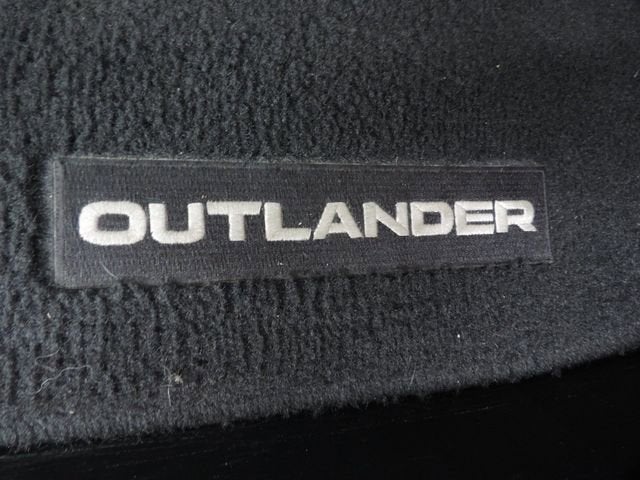 2022 Mitsubishi Outlander ES 2.5 2WD