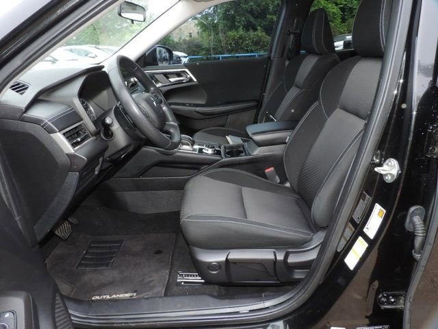 2022 Mitsubishi Outlander ES 2.5 2WD