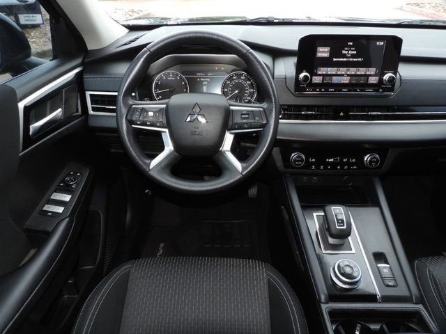 2022 Mitsubishi Outlander ES 2.5 2WD