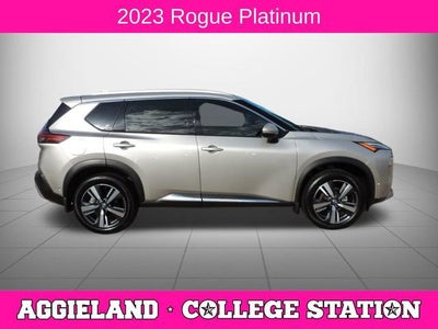 2023 Nissan Rogue Platinum FWD