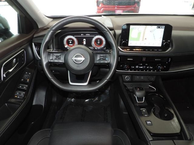 2023 Nissan Rogue Platinum FWD