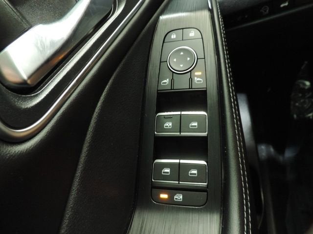 2023 Nissan Rogue Platinum FWD