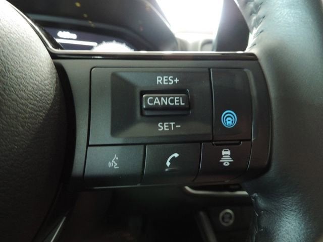 2023 Nissan Rogue Platinum FWD