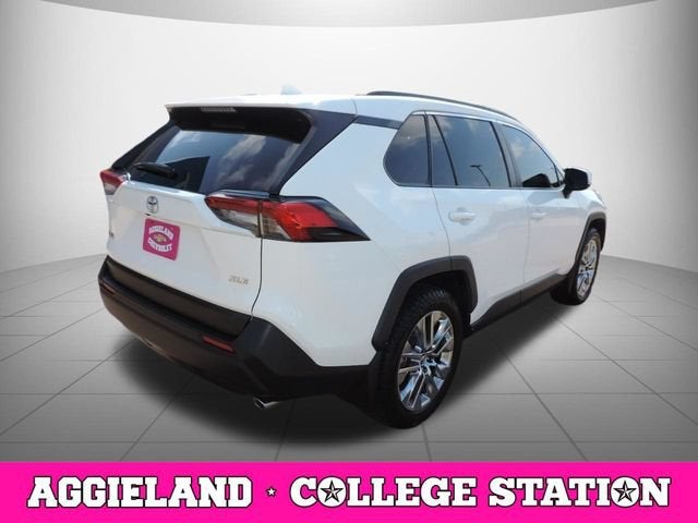 2019 Toyota RAV4 XLE Premium