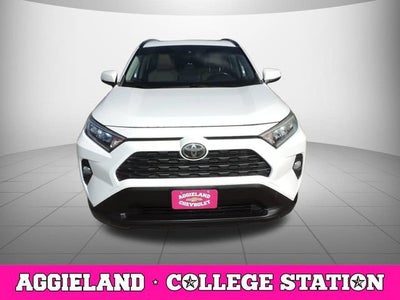 2019 Toyota RAV4 XLE Premium