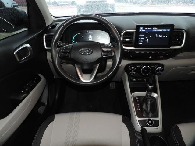 2024 Hyundai Venue SEL