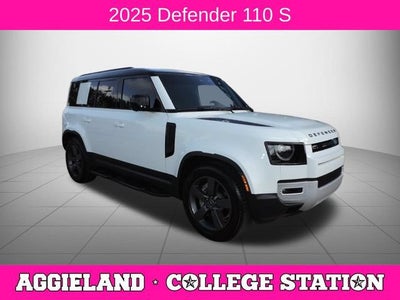 2025 Land Rover Defender 110 P300