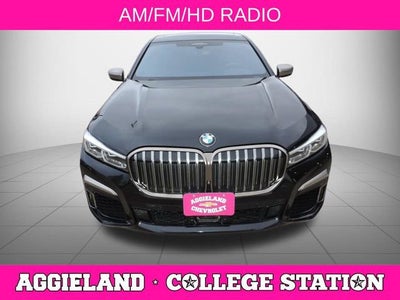 2021 BMW M760i xDrive